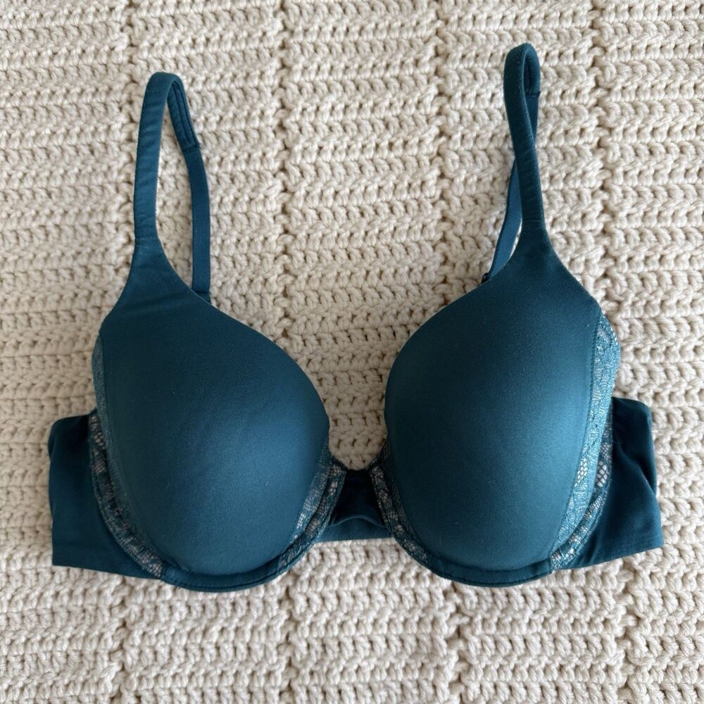 Victoria’s Secret Body by Victoria Bra 32D Perfect Shape Lined Teal Green Lace